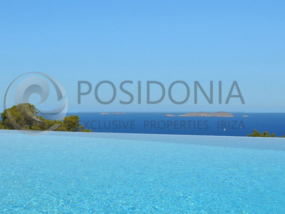 584