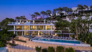 1390 Villa Las Dos Lunas